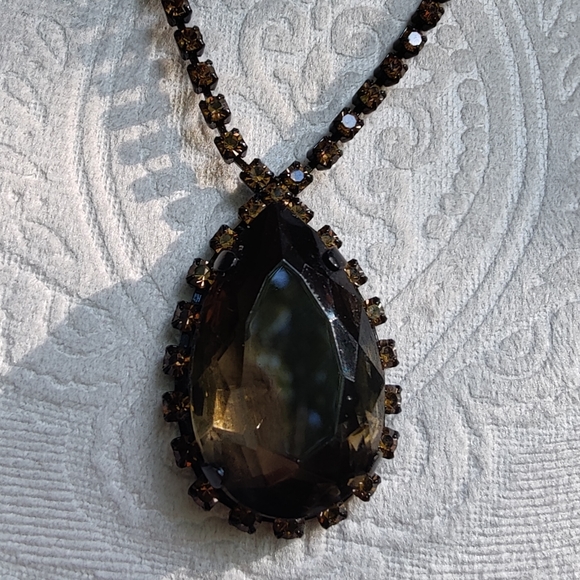 ✨ Stunning smokey quartz drop pendant necklace - Picture 4 of 9